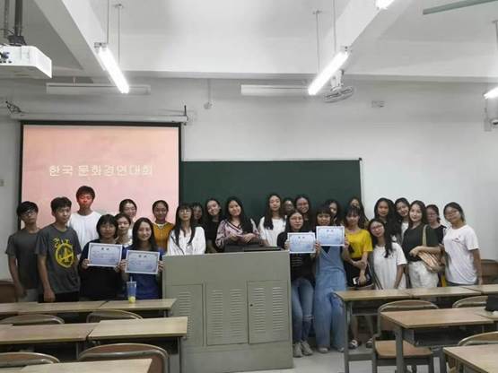 说明: https://foalc1.gdufs.edu.cn/__local/1/46/34/A13EEFF6D67F1A8CF72FE1E98AB_21E29A6F_CDBD.jpg